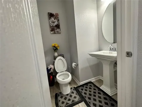 250 Rustic Loop Sanford FL 32771