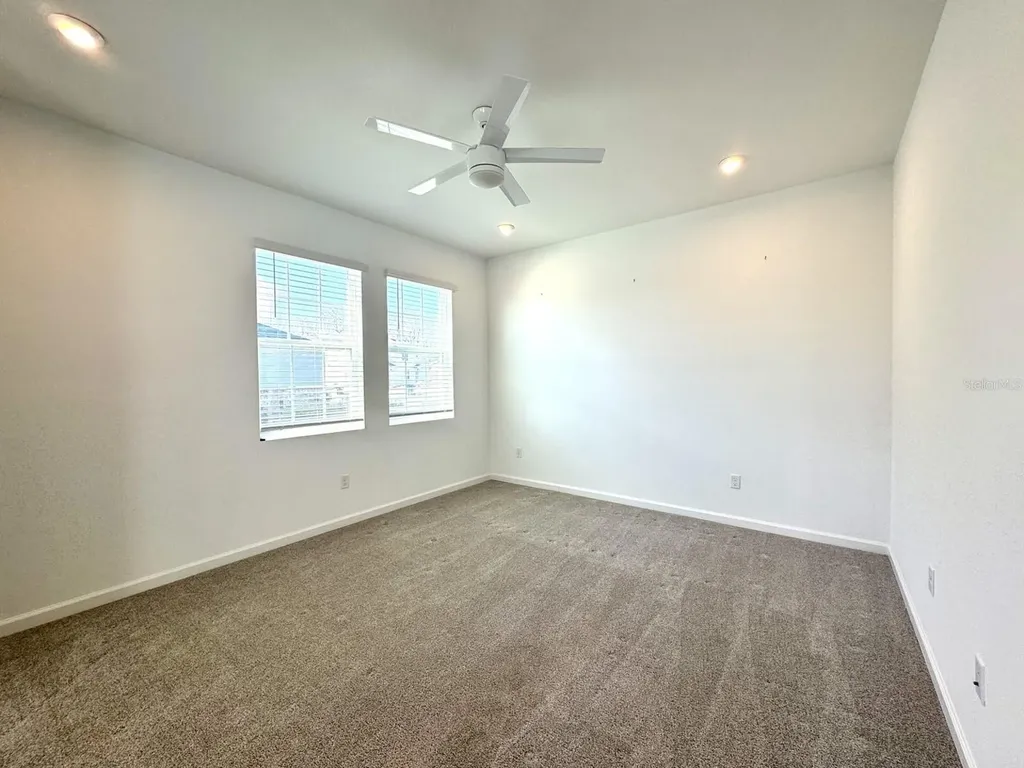 1025 Spring Palms Loop Orlando FL 32828