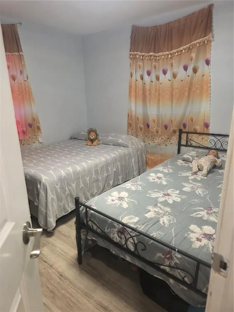 2619 E Chelsea Street Tampa FL 33610