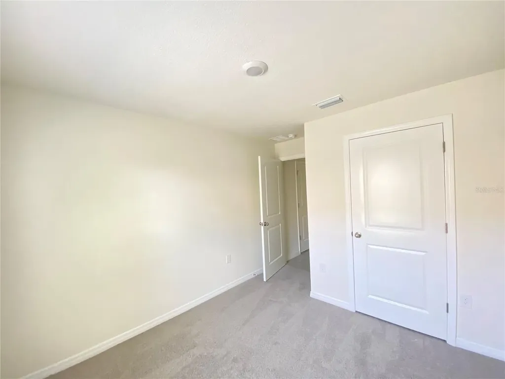 492 Hickory Course Loop Ocala FL 34472