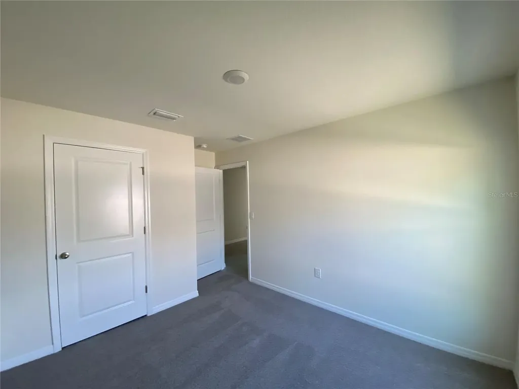 492 Hickory Course Loop Ocala FL 34472