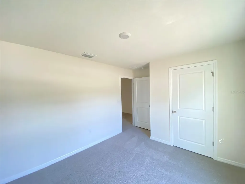 492 Hickory Course Loop Ocala FL 34472