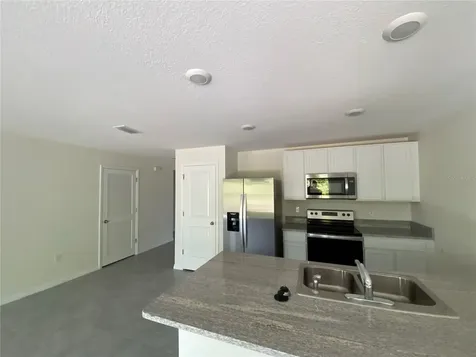 492 Hickory Course Loop Ocala FL 34472