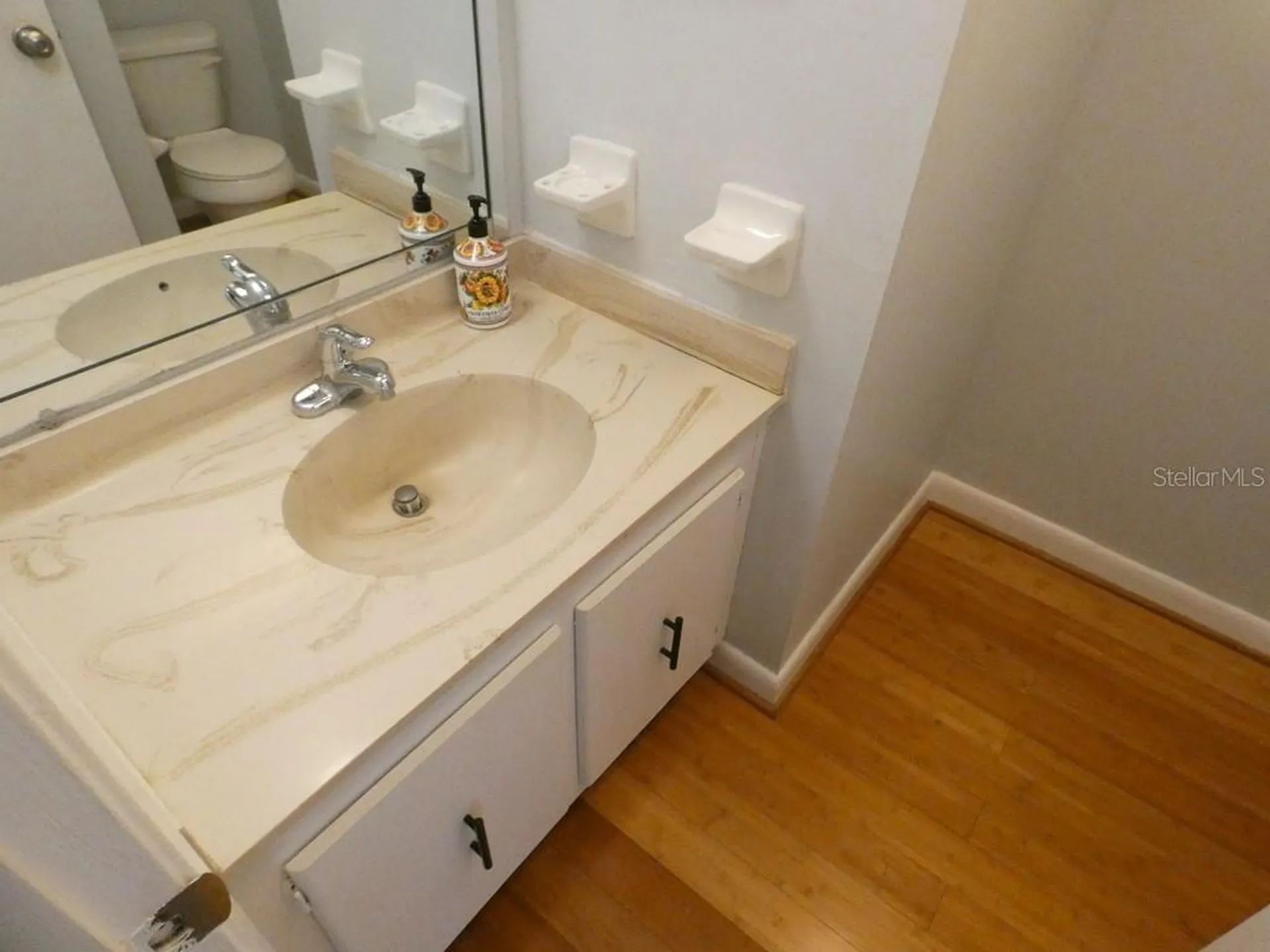 4908 38th Way S St Petersburg FL 33711