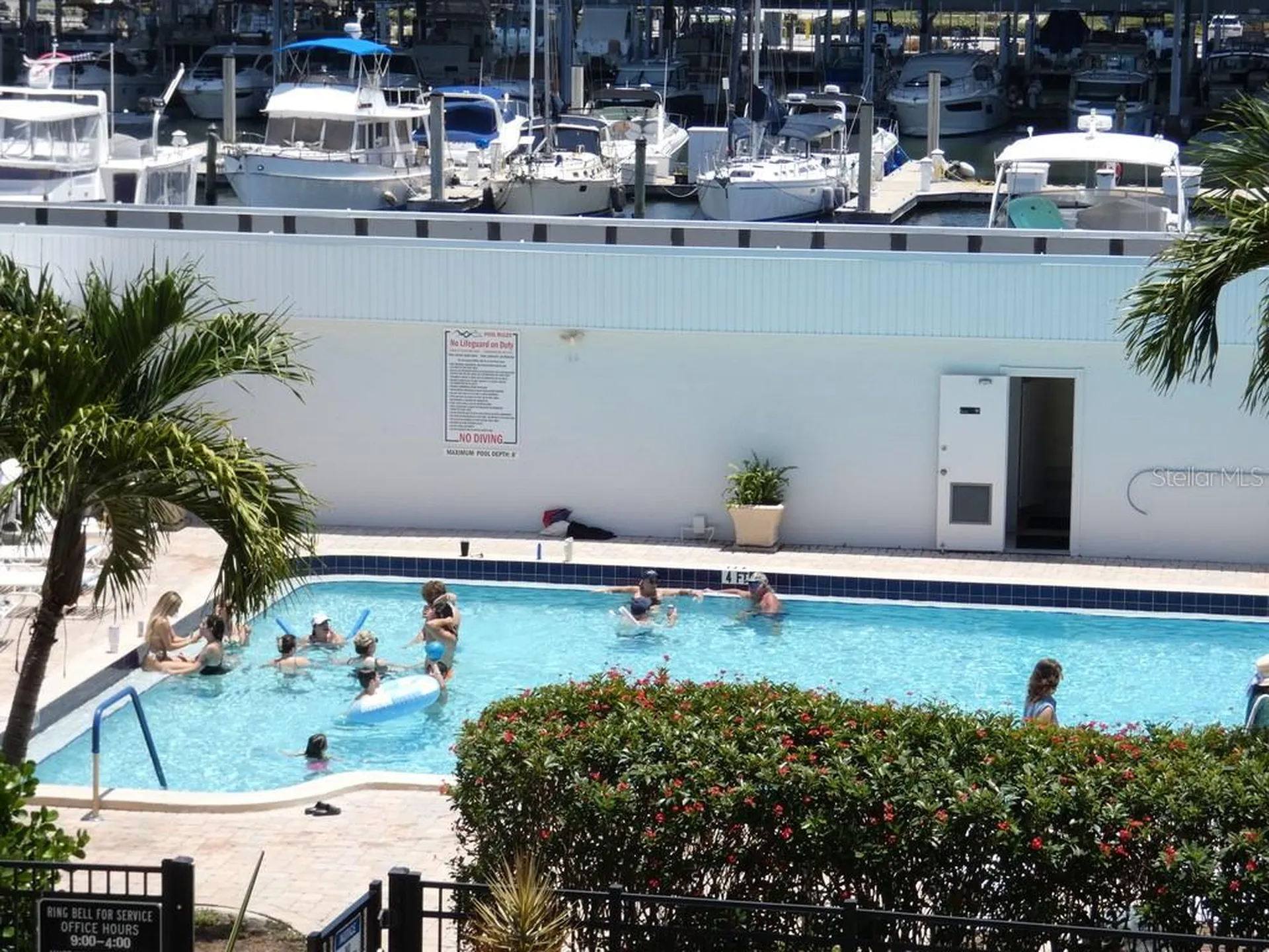 4908 38th Way S St Petersburg FL 33711