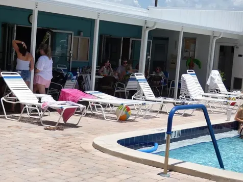 4908 38th Way S St Petersburg FL 33711