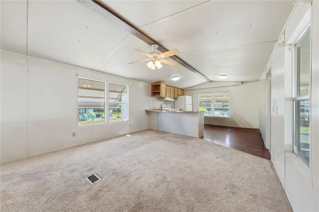 30107 Green Bay Drive Tavares FL 32778