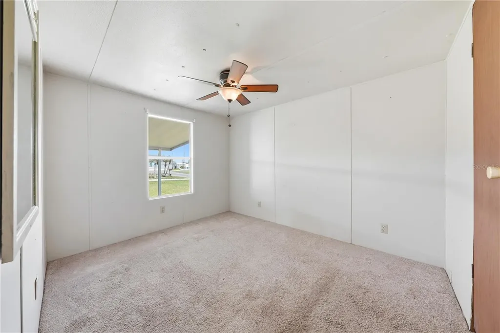 30107 Green Bay Drive Tavares FL 32778