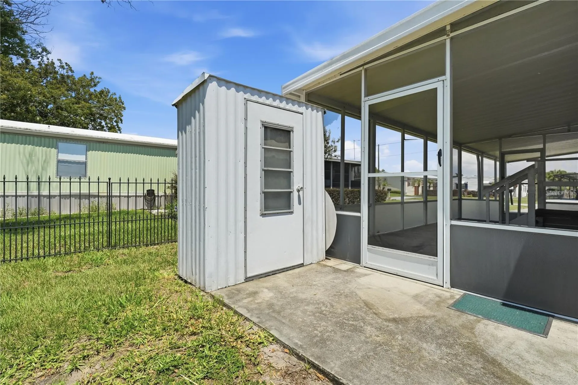 30107 Green Bay Drive Tavares FL 32778