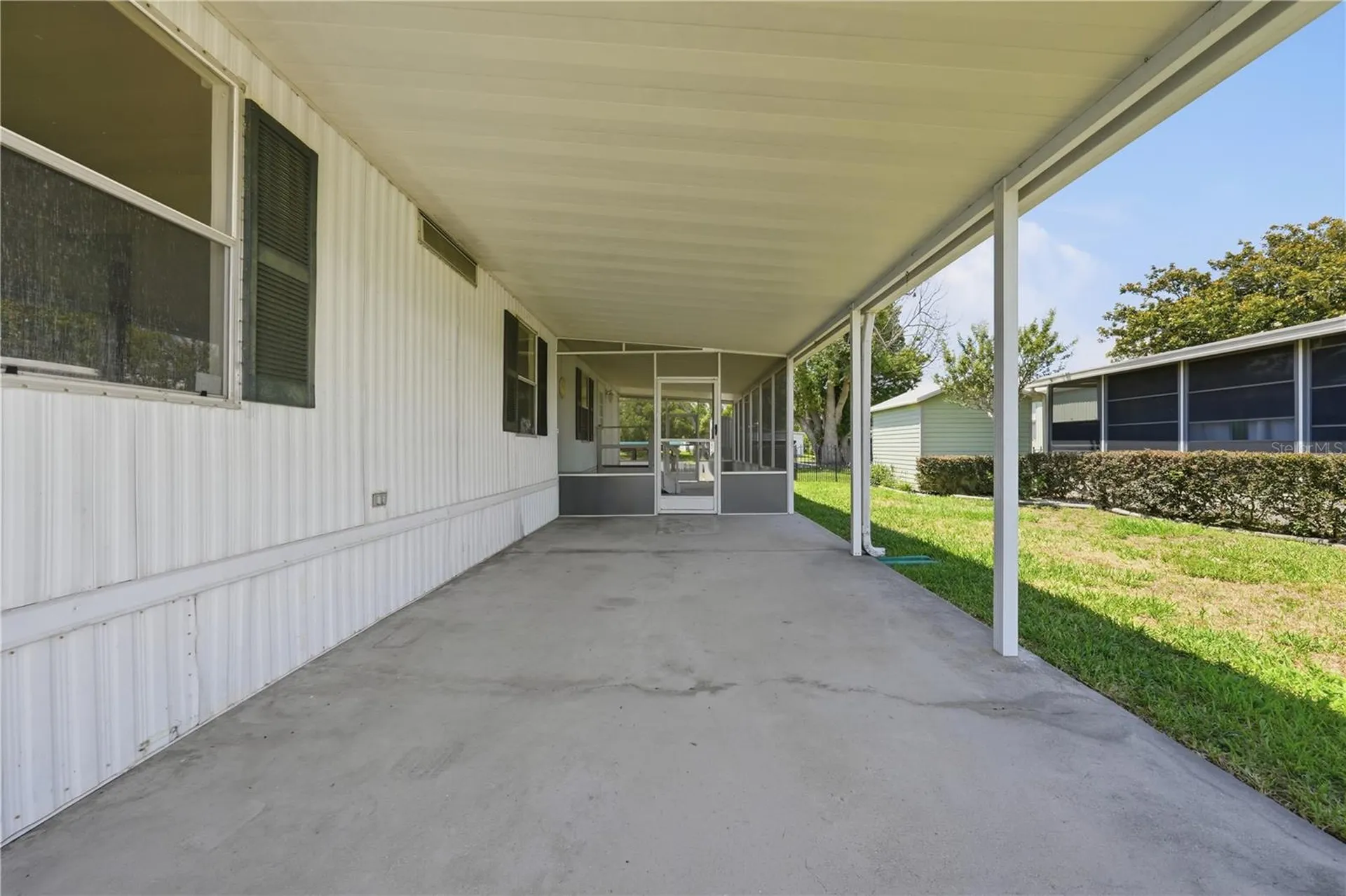 30107 Green Bay Drive Tavares FL 32778