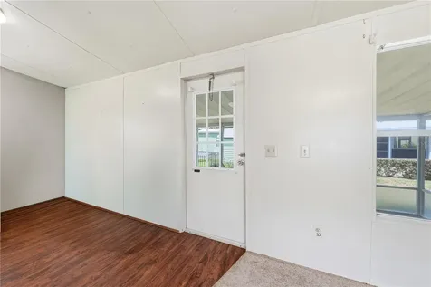 30107 Green Bay Drive Tavares FL 32778