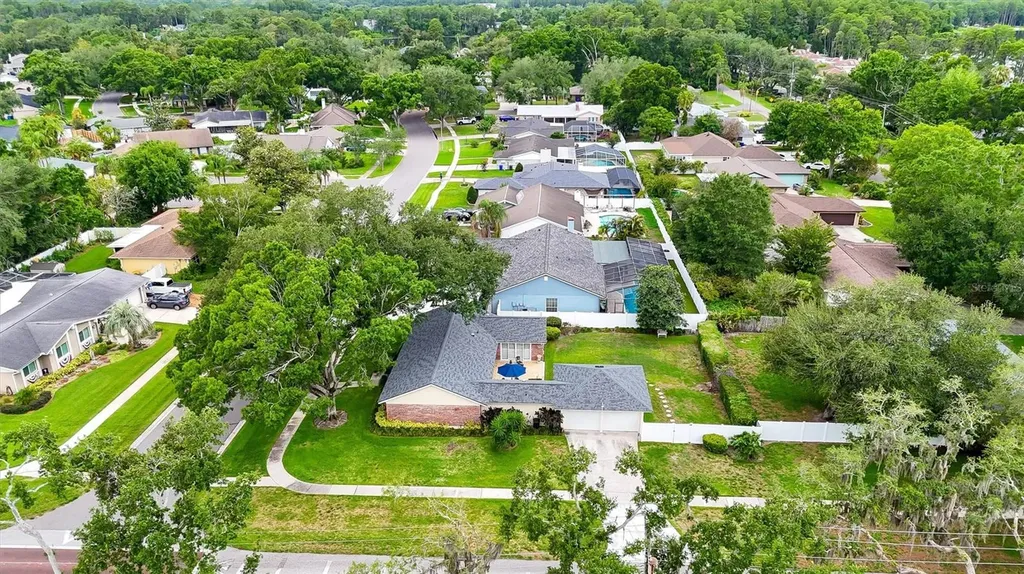11816 Lipsey Road Tampa FL 33618
