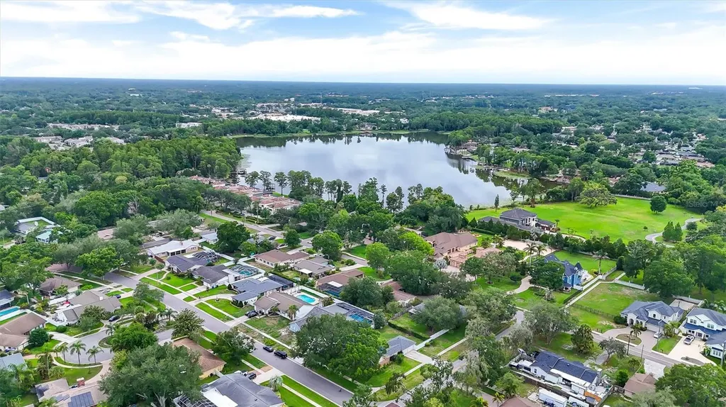 11816 Lipsey Road Tampa FL 33618