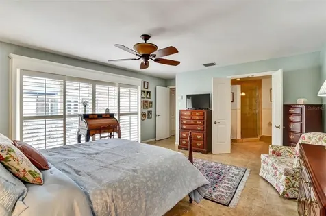 11816 Lipsey Road Tampa FL 33618
