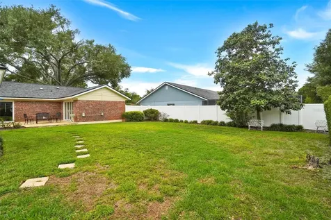 11816 Lipsey Road Tampa FL 33618