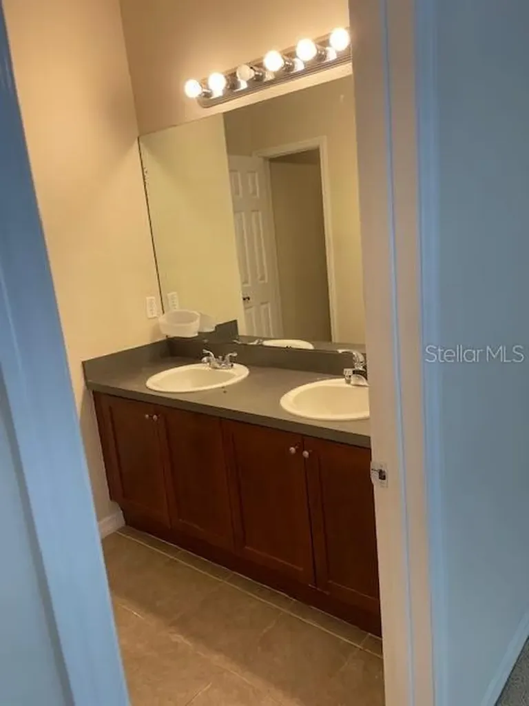 596 Pinebranch Circle Winter Springs FL 32708