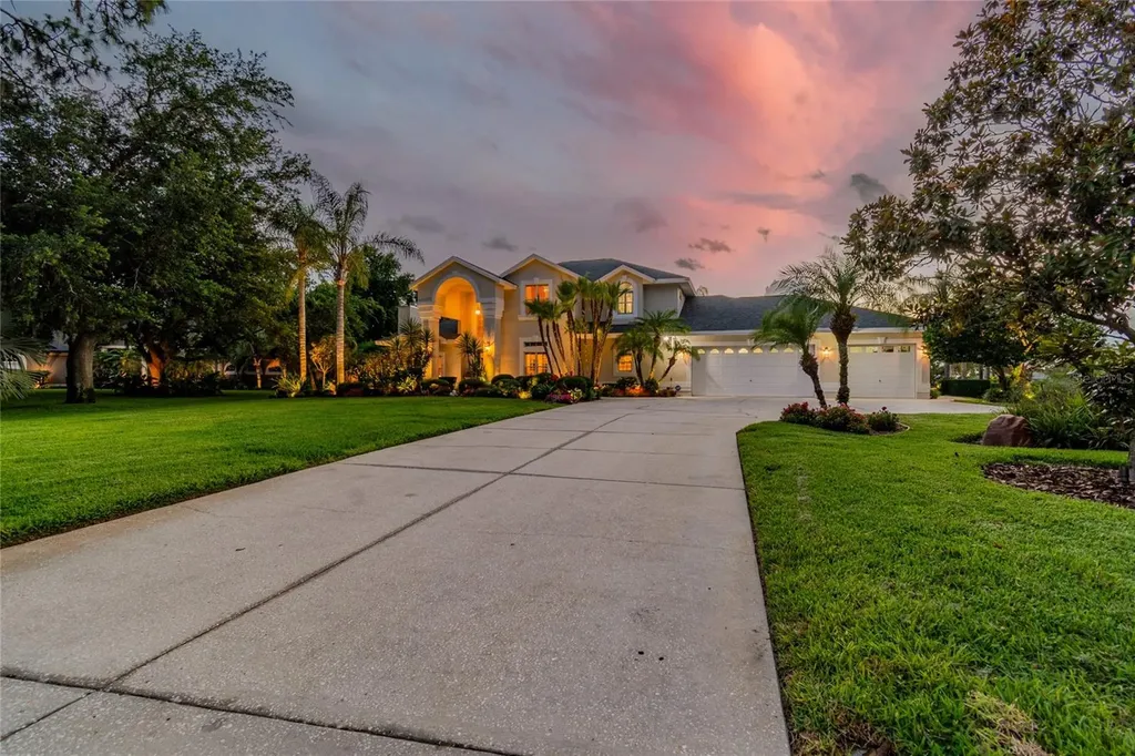 5851 Cachette De Riviera Court New Port Richey FL 34655