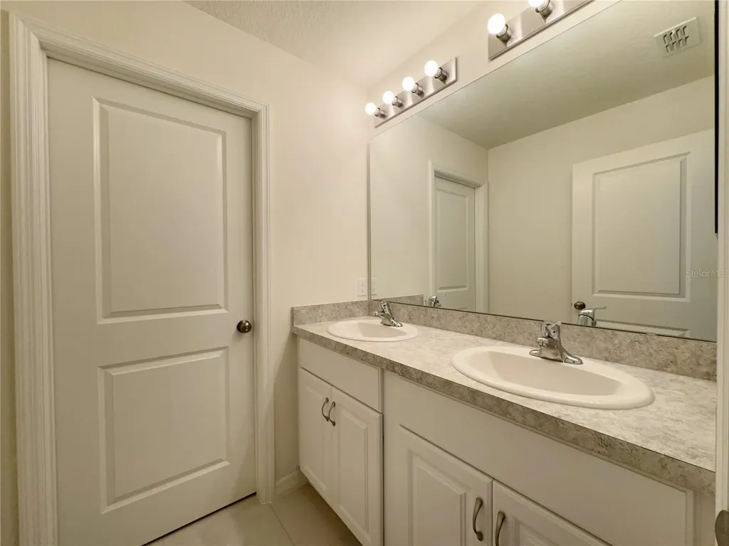 583 Black Eagle Drive Groveland FL 34736