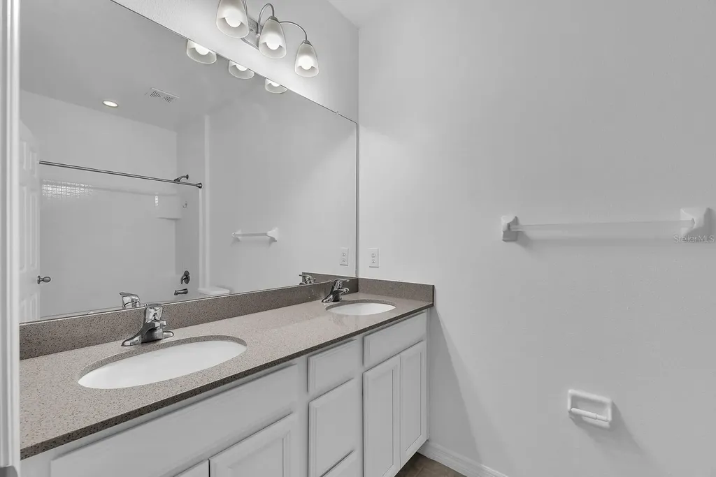 5741 Spotted Harrier Way Lithia FL 33547