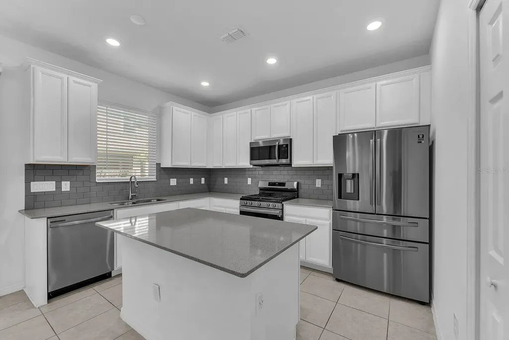 5741 Spotted Harrier Way Lithia FL 33547