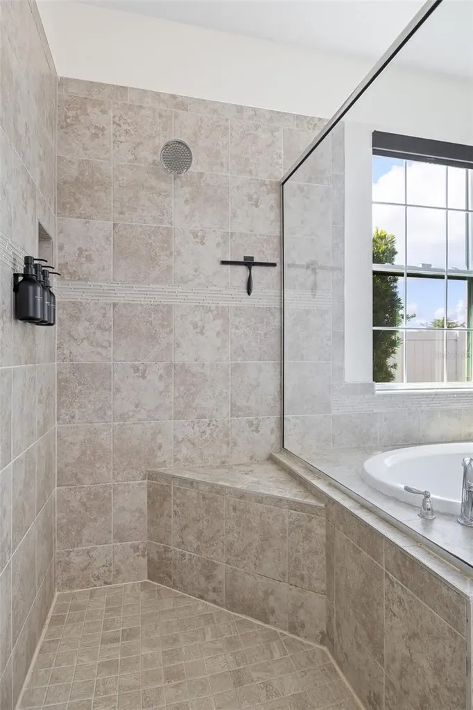 3910 Redfin Place Kissimmee FL 34746