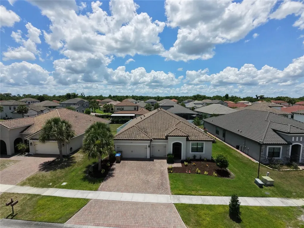 3910 Redfin Place Kissimmee FL 34746