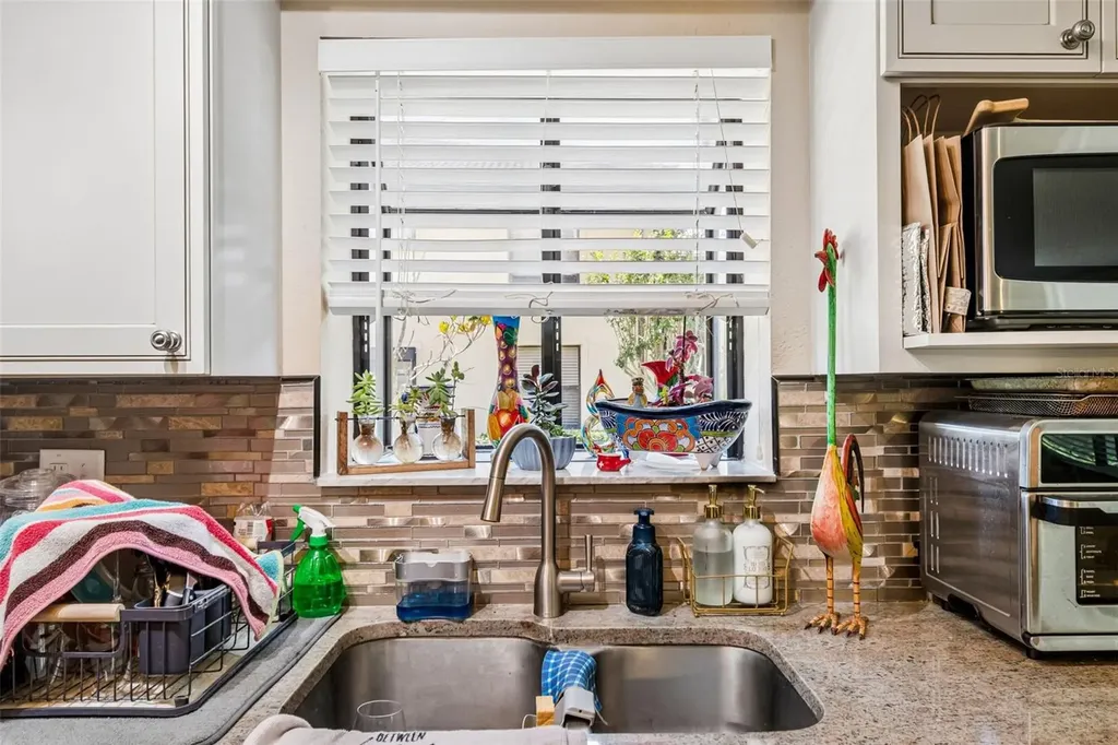 1807 Hammock Pine Boulevard Clearwater FL 33761