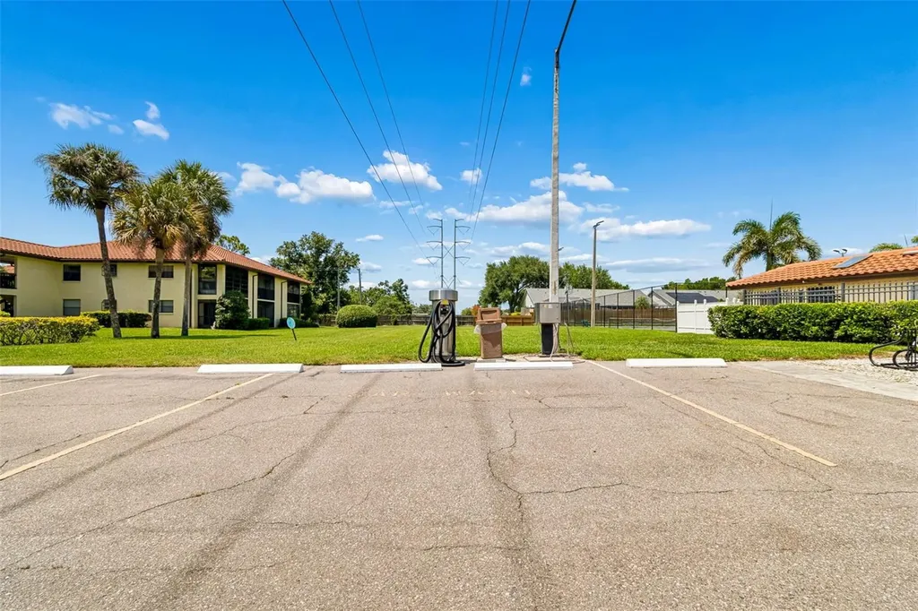 1807 Hammock Pine Boulevard Clearwater FL 33761
