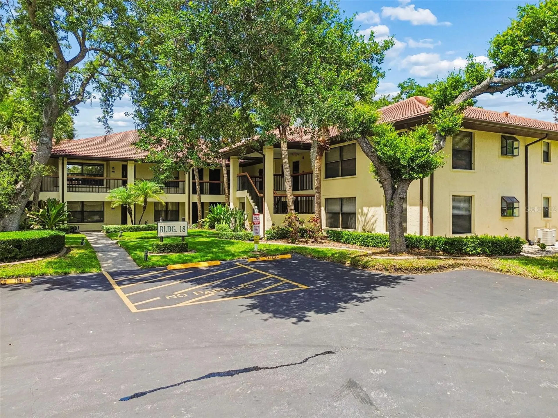 1807 Hammock Pine Boulevard Clearwater FL 33761