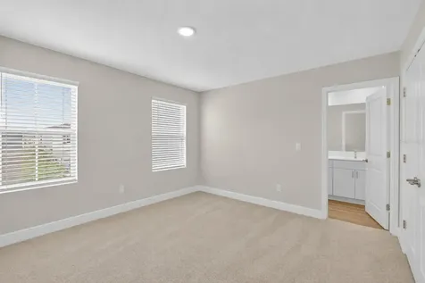 10009 Surrey Rose Drive San Antonio FL 33576