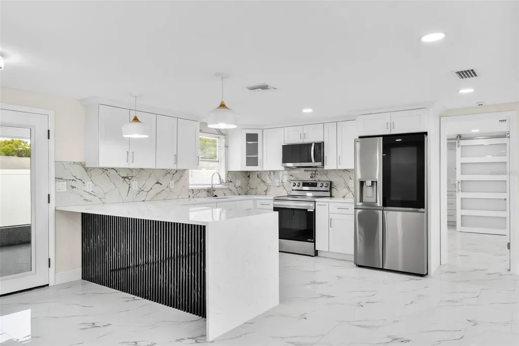 5626 Moog Road Holiday FL 34690