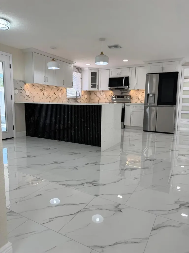 5626 Moog Road Holiday FL 34690