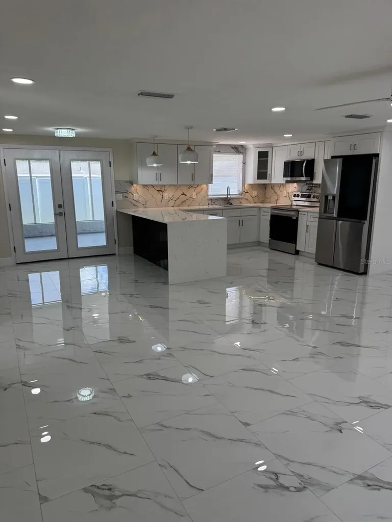 5626 Moog Road Holiday FL 34690