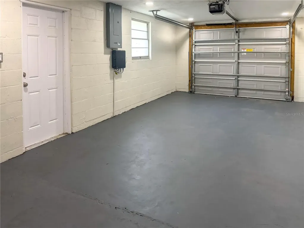 5626 Moog Road Holiday FL 34690