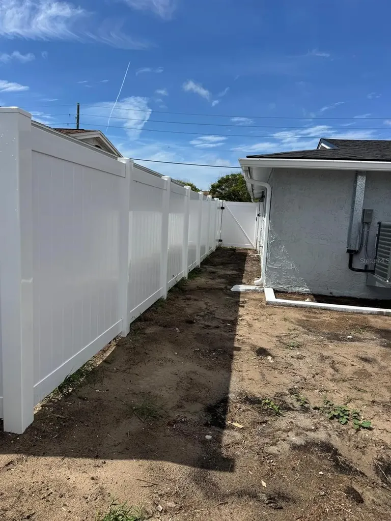 5626 Moog Road Holiday FL 34690