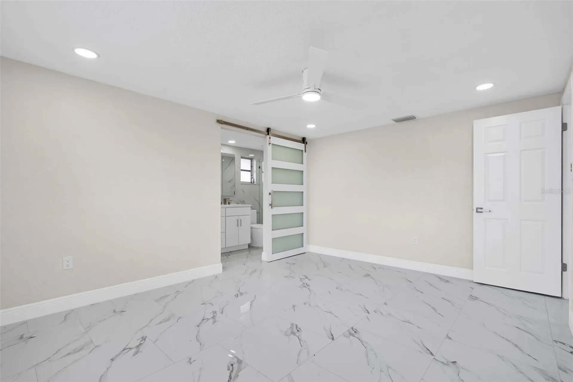 5626 Moog Road Holiday FL 34690