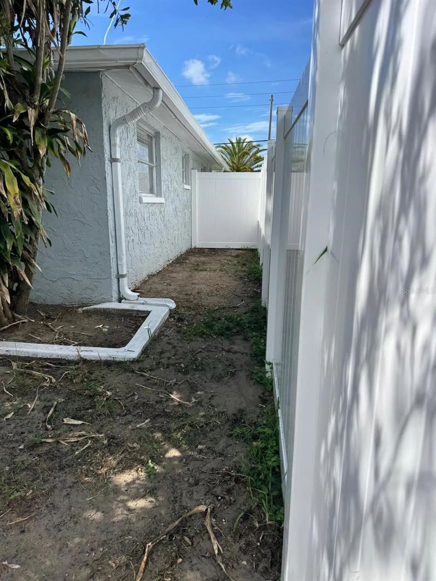 5626 Moog Road Holiday FL 34690