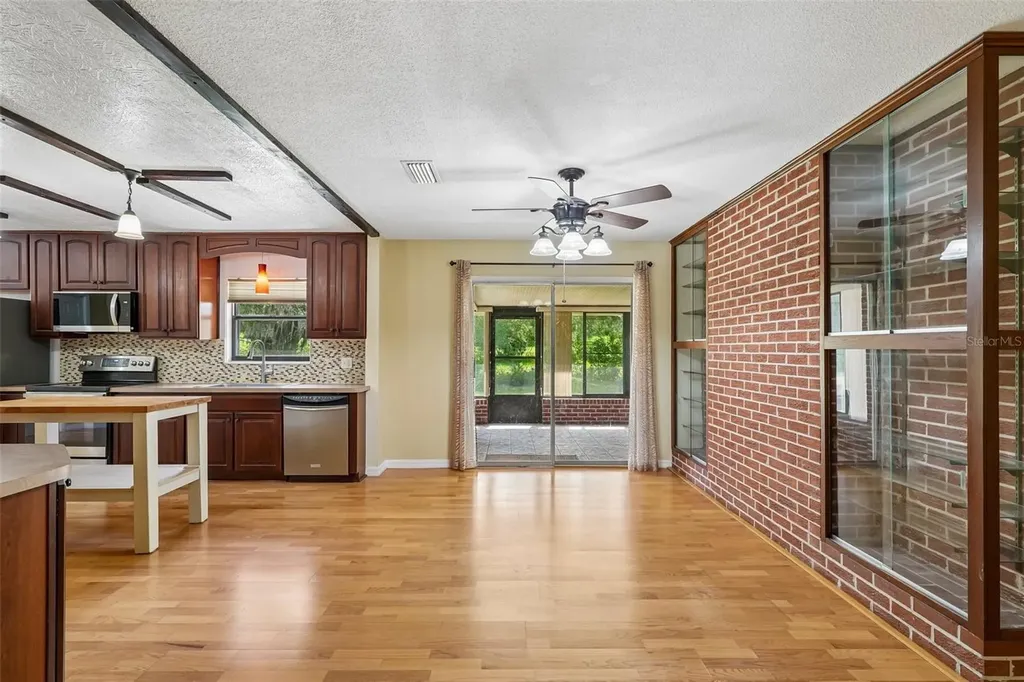6827 SW 35th Way Gainesville FL 32608