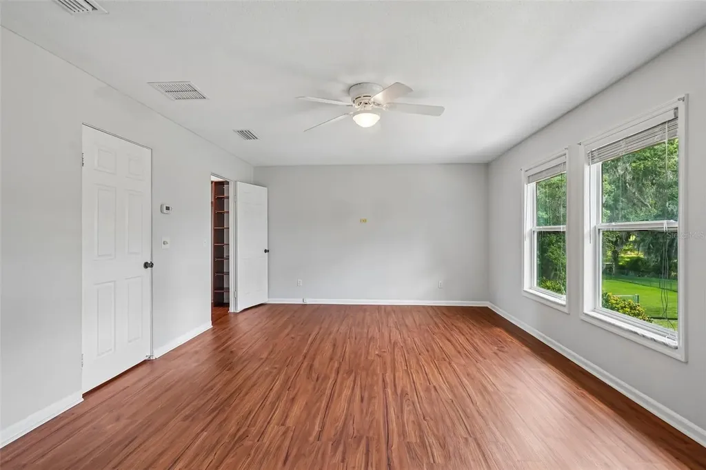 6827 SW 35th Way Gainesville FL 32608