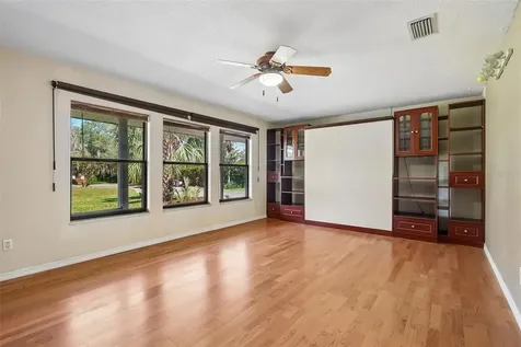 6827 SW 35th Way Gainesville FL 32608
