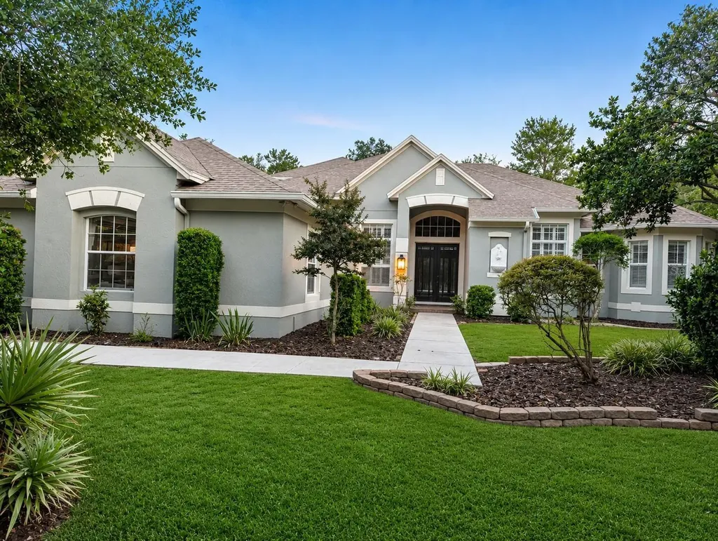 301 Seminole Woods Boulevard Geneva FL 32732