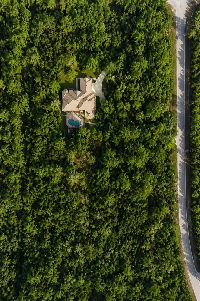 301 Seminole Woods Boulevard Geneva FL 32732
