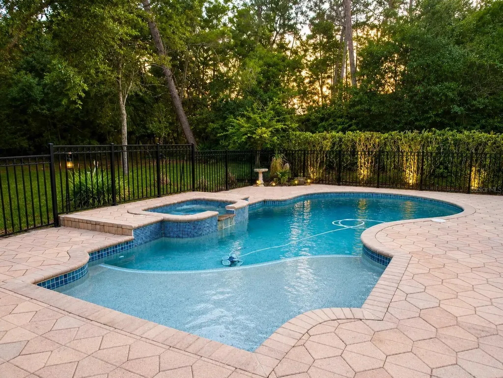 301 Seminole Woods Boulevard Geneva FL 32732