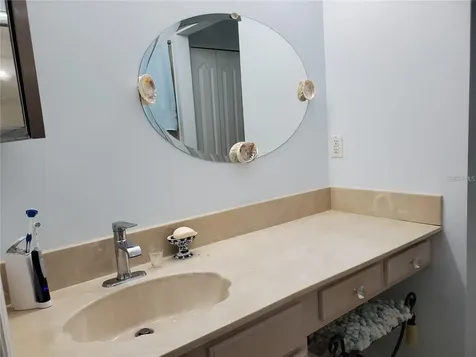 1237 Corinth Greens Drive Sun City Center FL 33573