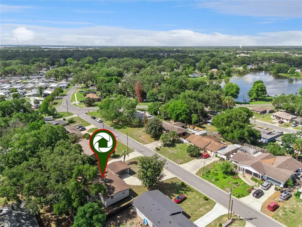 1310 Lee Court Leesburg FL 34748