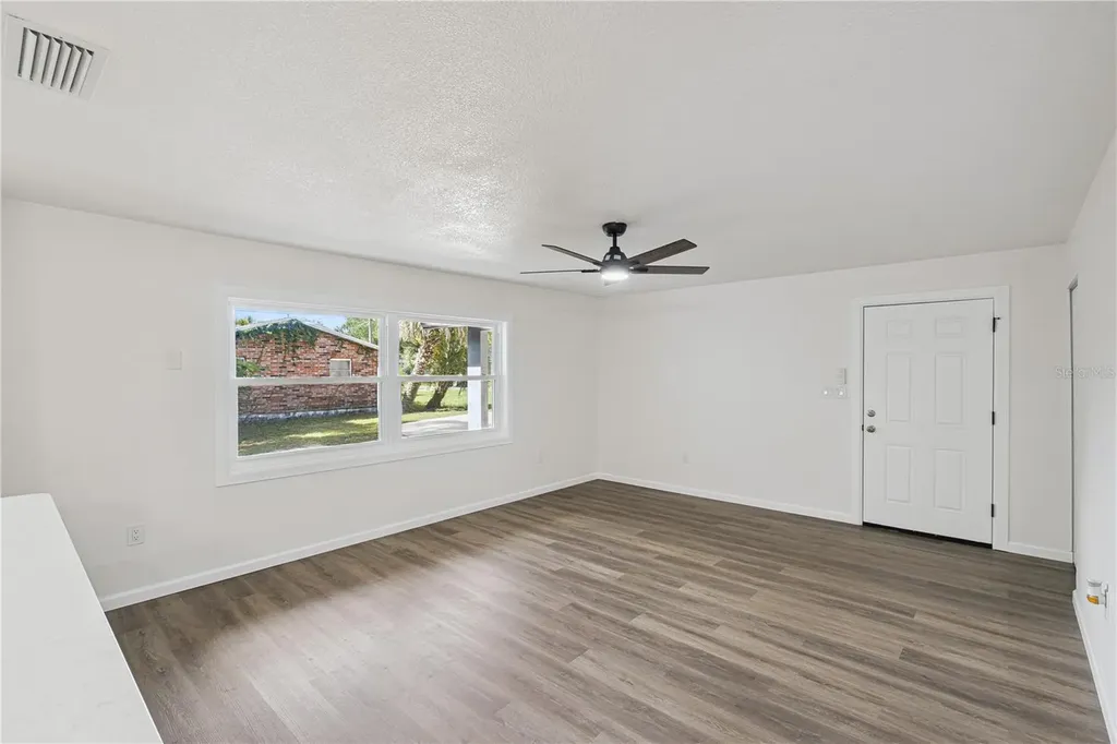 1310 Lee Court Leesburg FL 34748