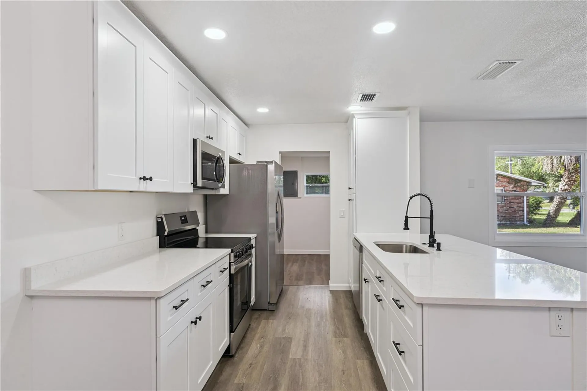1310 Lee Court Leesburg FL 34748