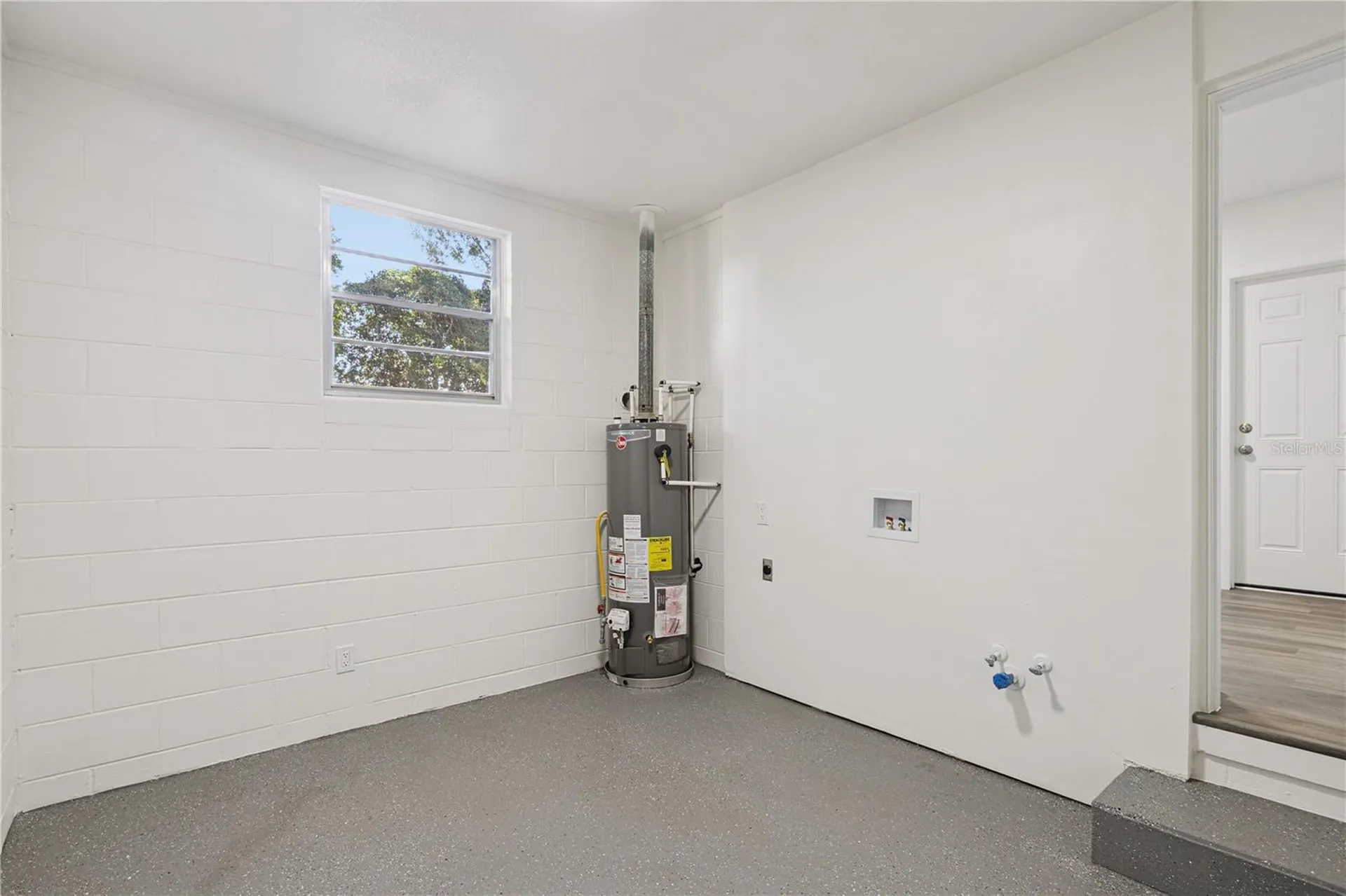 1310 Lee Court Leesburg FL 34748