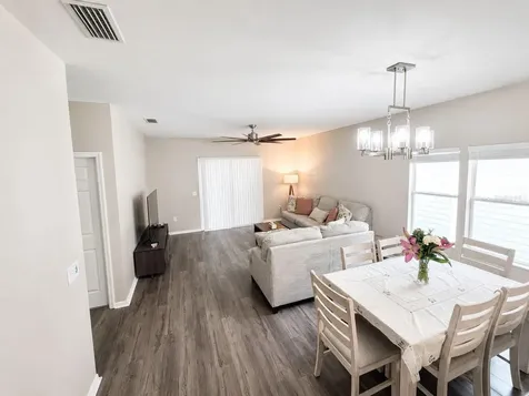 9964 NW 22nd Road Gainesville FL 32606