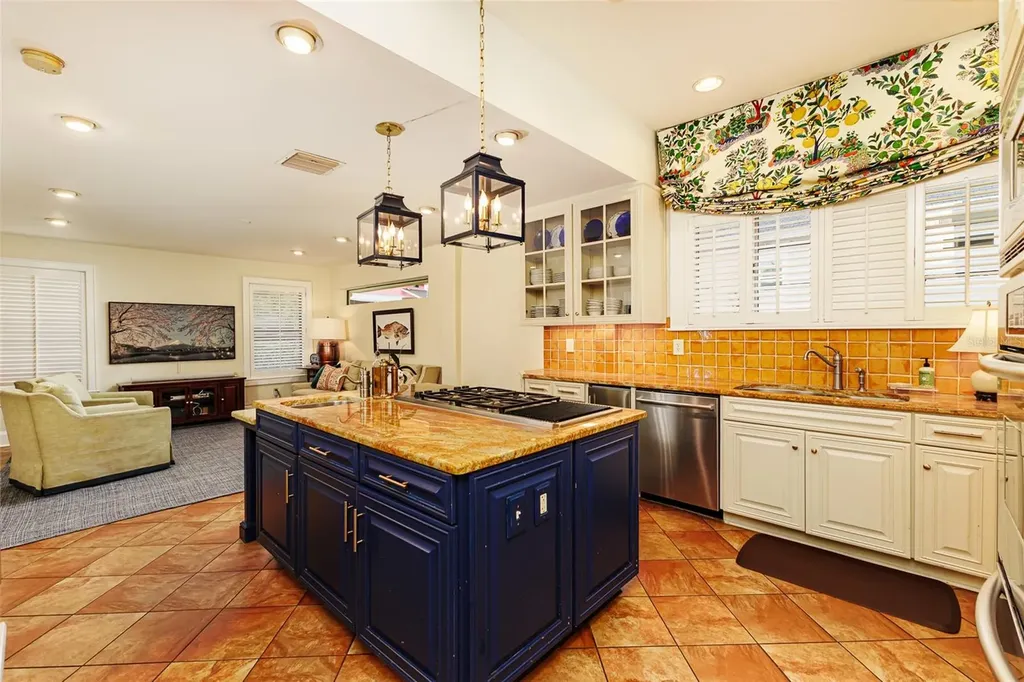 327 Miramar Road Lakeland FL 33803